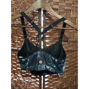 LIVI Active Bra Size 18/20 Black Blue Marble Print Adjustable Strap
